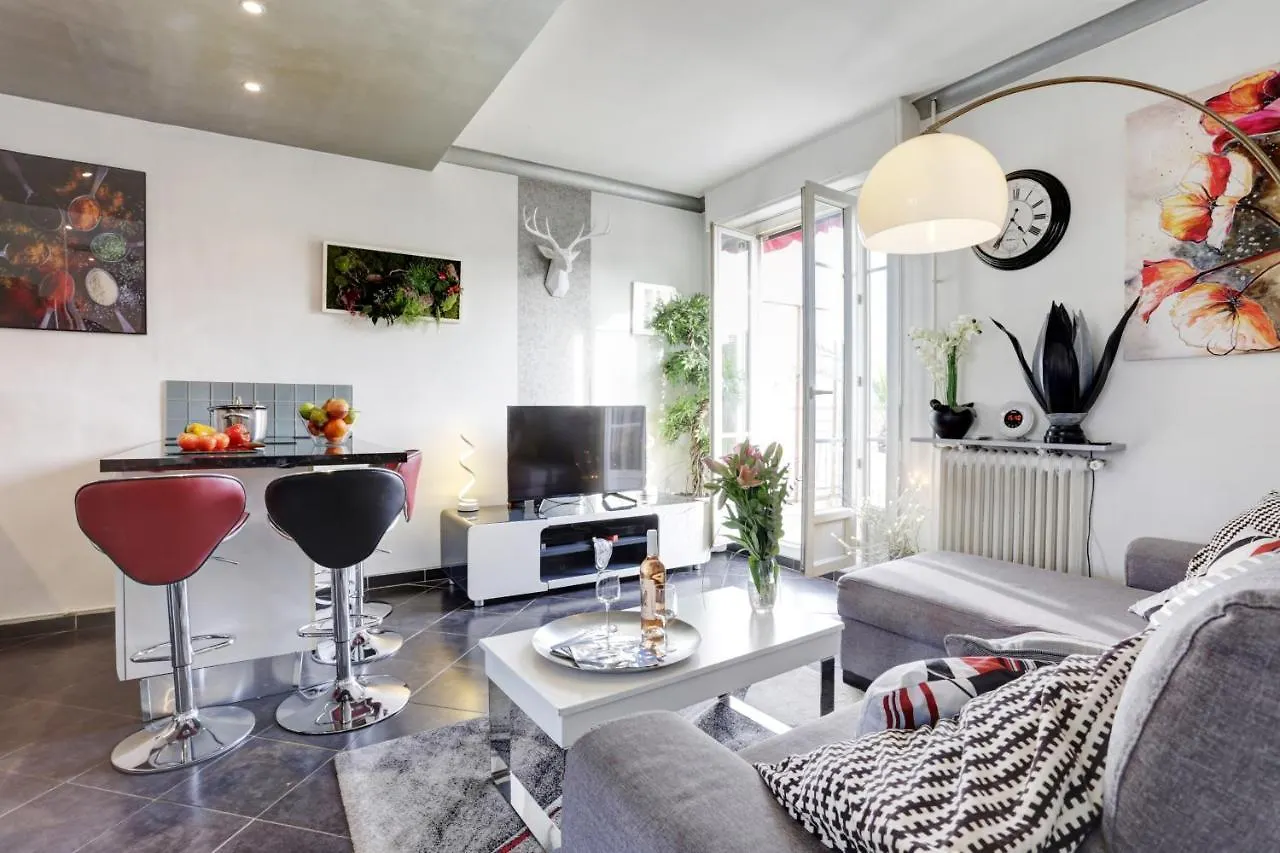 Le Mantega - F2 Moderne,Centre Ville, 2 Grandes Terrasses,Climatisation, Ascenseur 니스 0*,